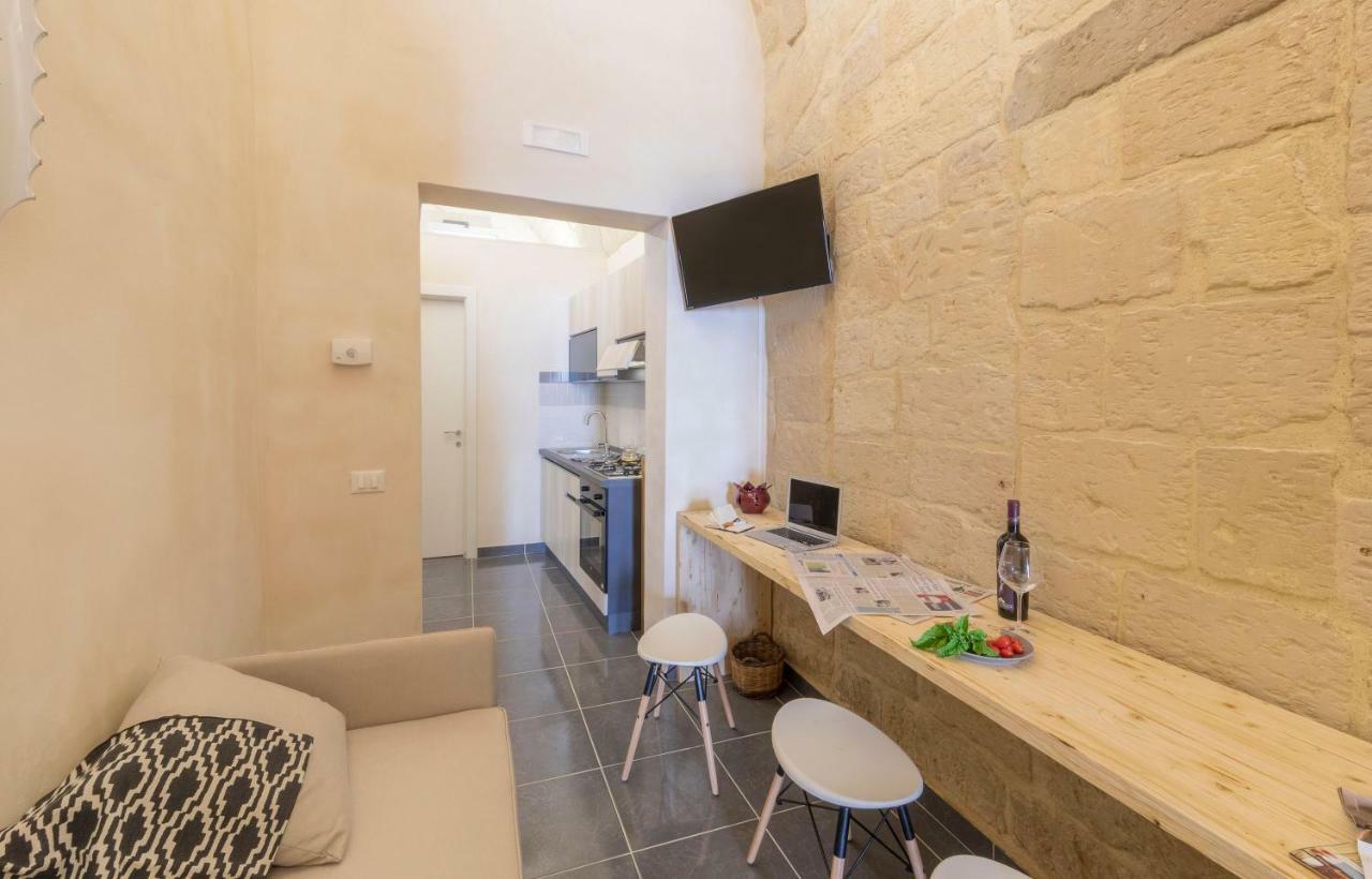 לצ'ה Balbo - Suite & Apartment Sit מראה חיצוני תמונה